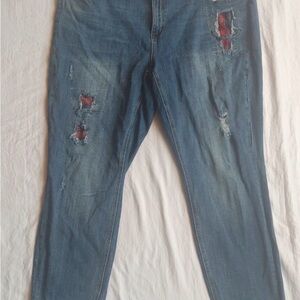 155- Lane Bryant 24- grunge skinny Jeans